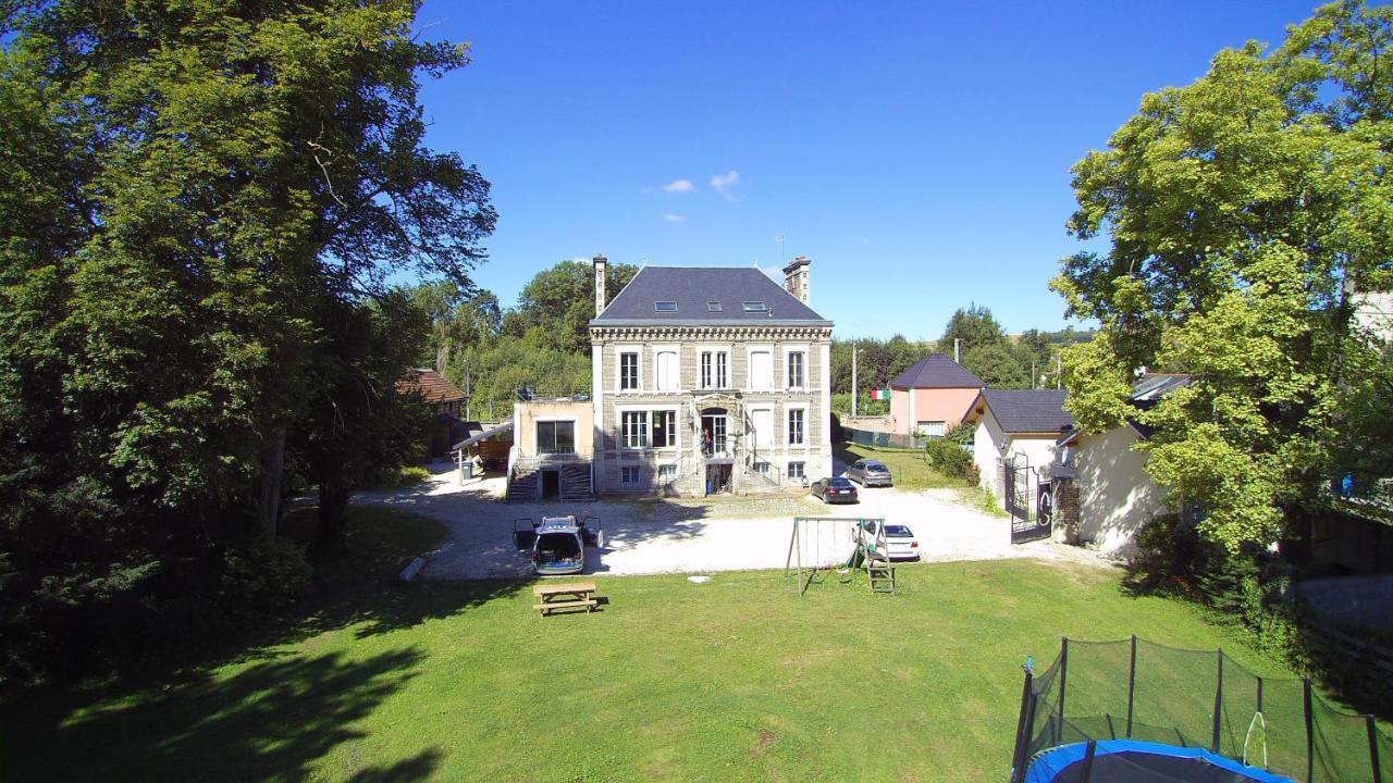 L'Etape Famille Apartment Estissac Exterior foto